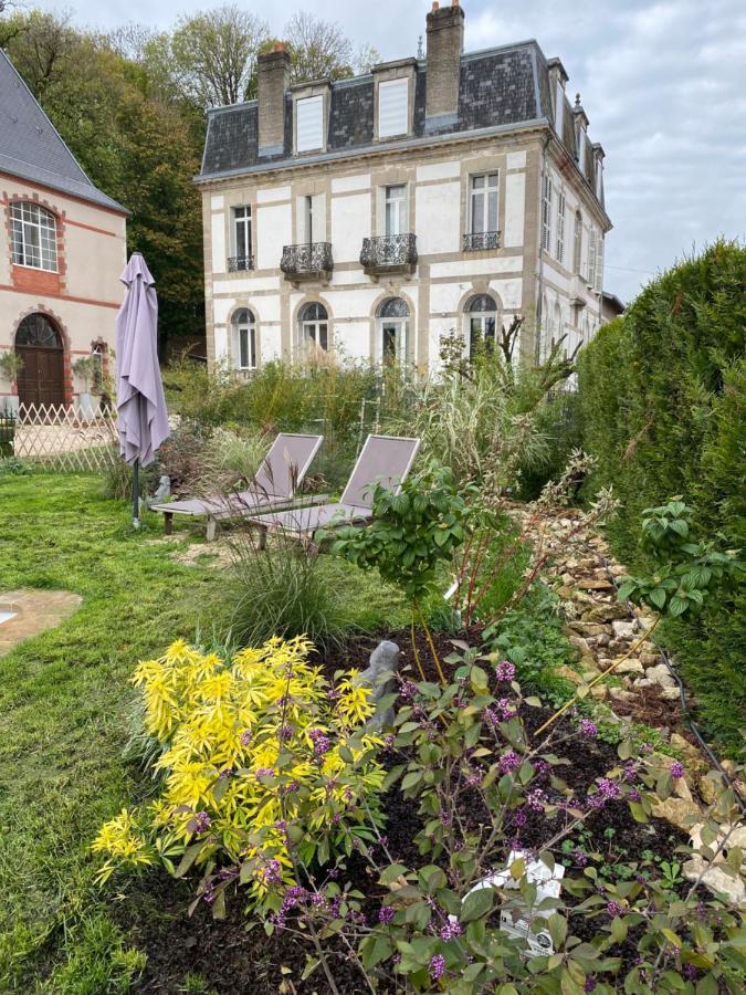Le Chateau De Monthureux Le Sec Εξωτερικό φωτογραφία